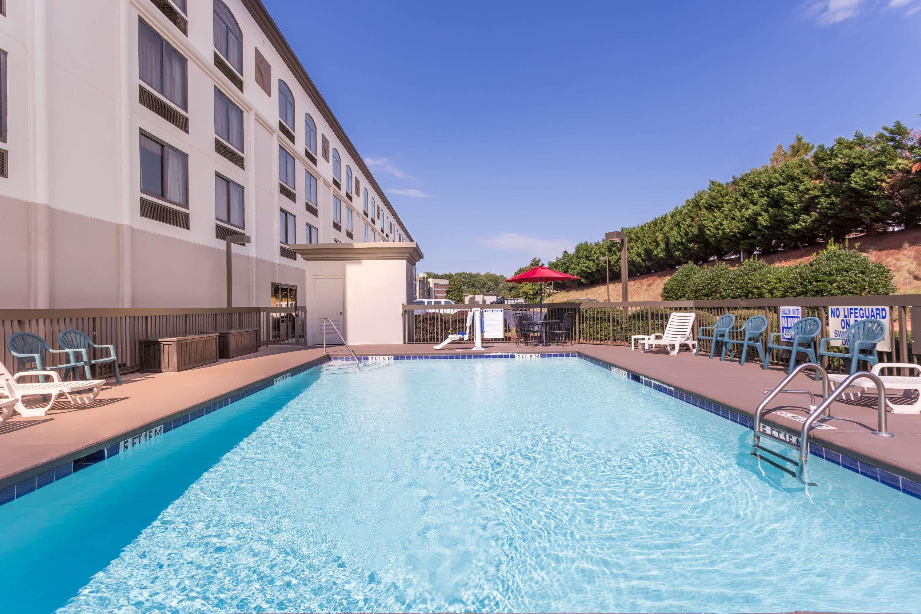 Wingate By Wyndham Greenville Airport Buitenkant foto